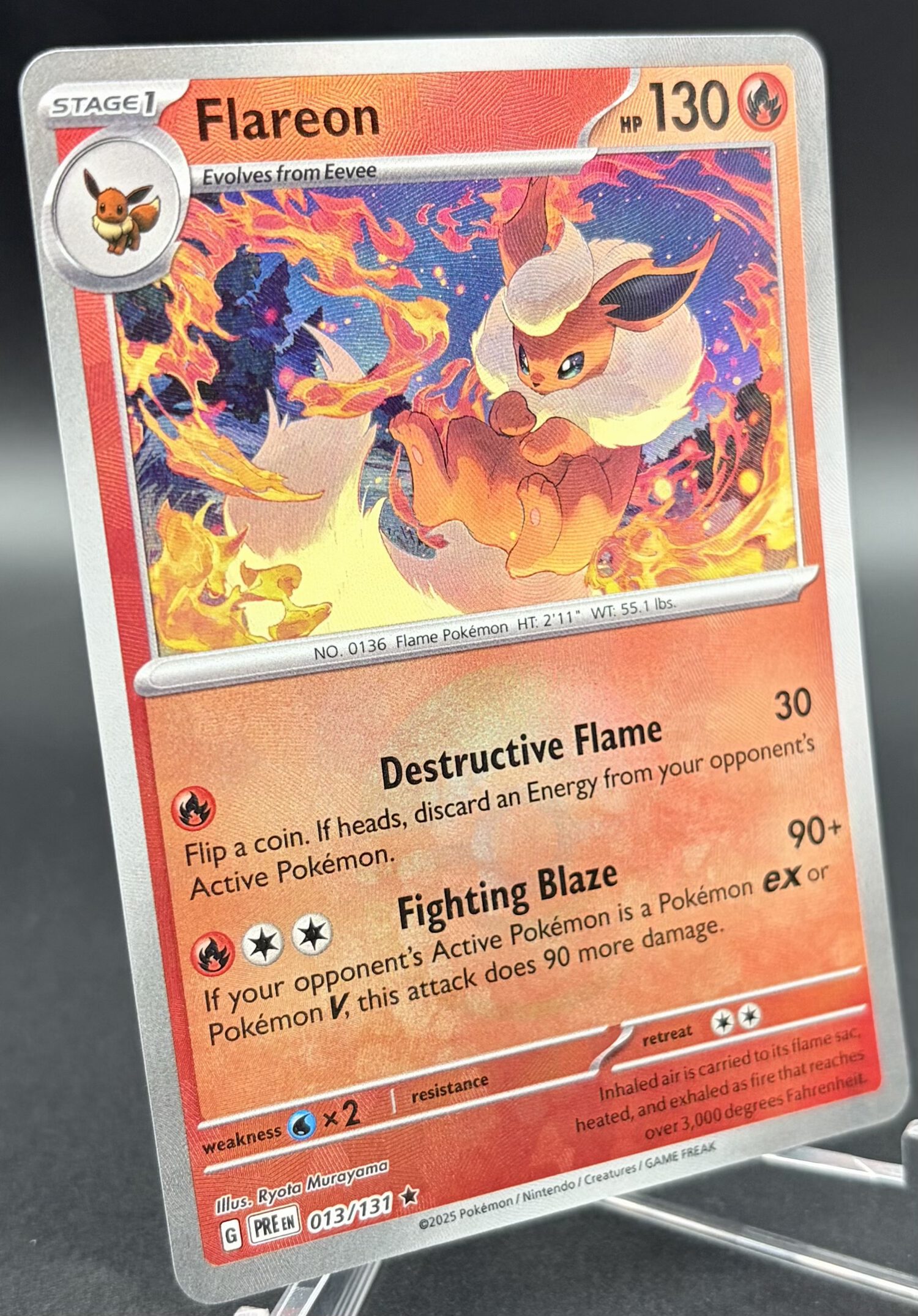 Flareon 013/131 - Prismatic Evolutions - Pokeball Reverse Holo - Image 2